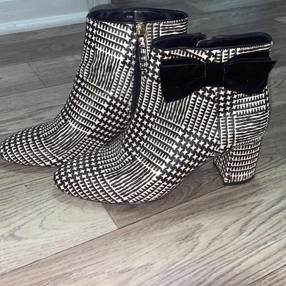 Kate Spade Black and White Houndstooth Ankle Boots